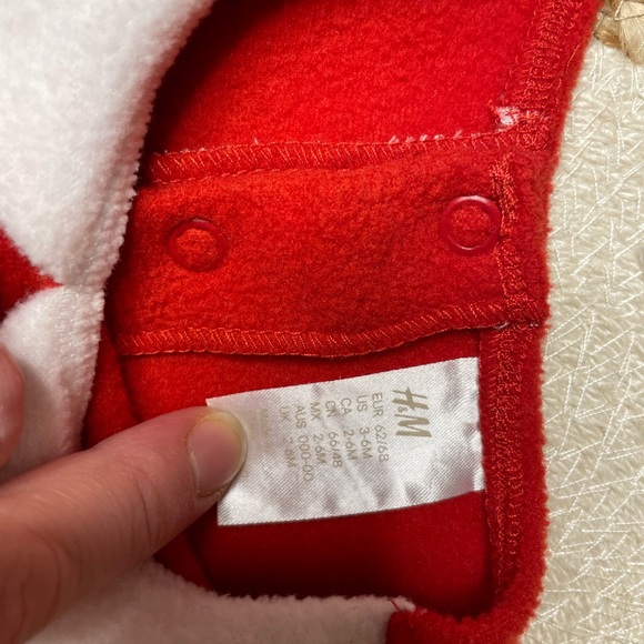 H&M Fleece Santa costume size 3-6 months - Picture 7 of 7